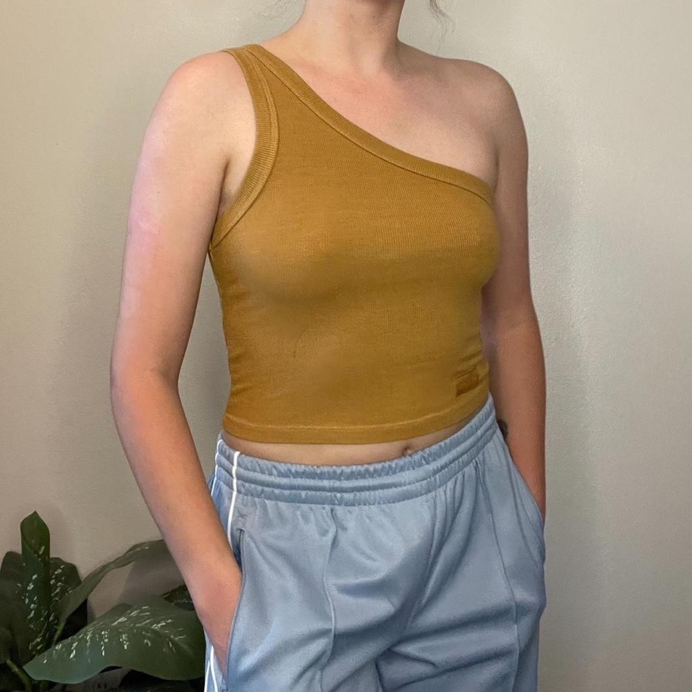 Set Active weekend tank in glow